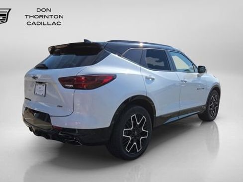 Used 2023 Chevrolet Blazer RS w/ Driver Confidence II Package AWD/4WD image 5