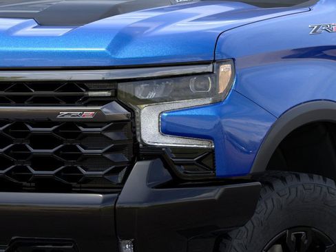 New 2026 Chevrolet Silverado 1500 ZR2 image 10