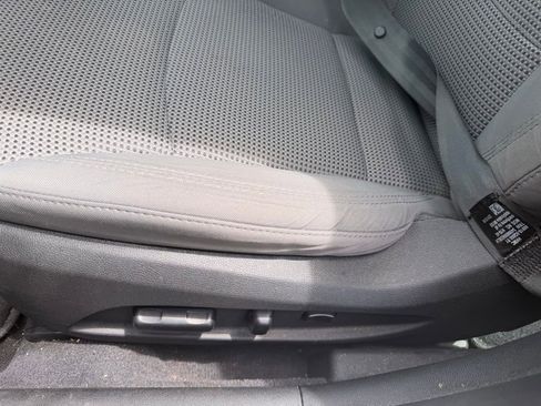 Used 2011 Hyundai Sonata GLS FWD image 6
