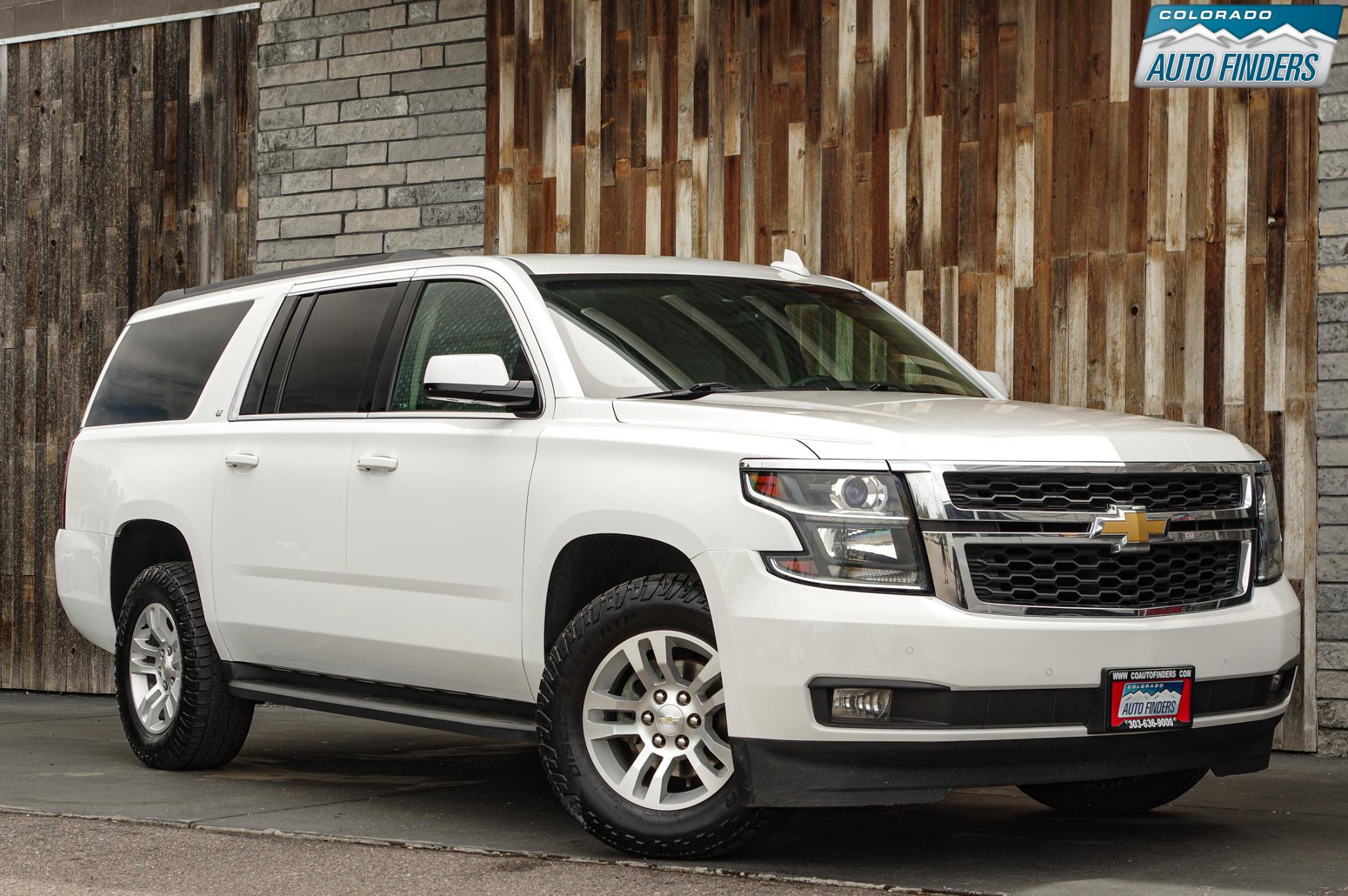 Used 2017 Chevrolet Suburban LT AWD/4WD image 9
