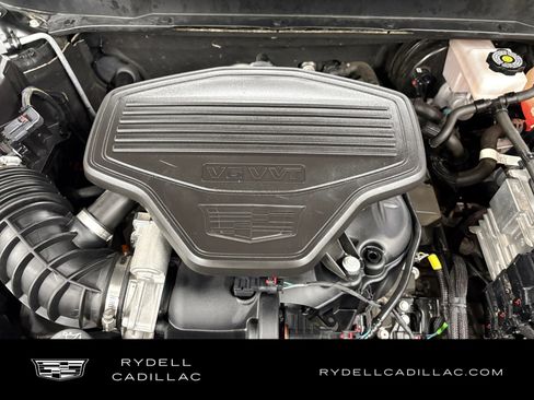 Used 2022 Cadillac XT5 Premium Luxury AWD/4WD image 19