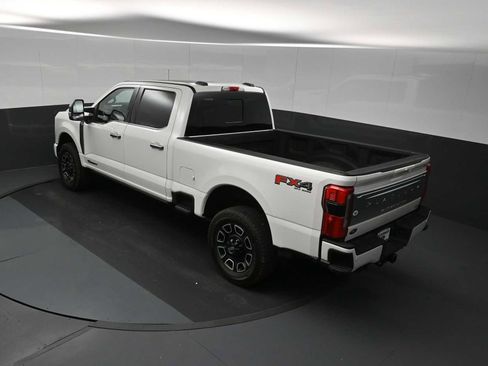 Used 2024 Ford F250 Platinum AWD/4WD image 22