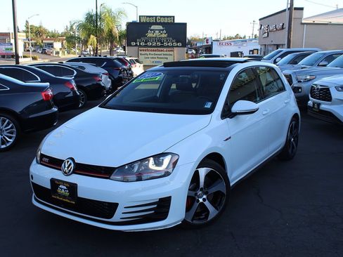 Used 2017 Volkswagen GTI Sport FWD image 39