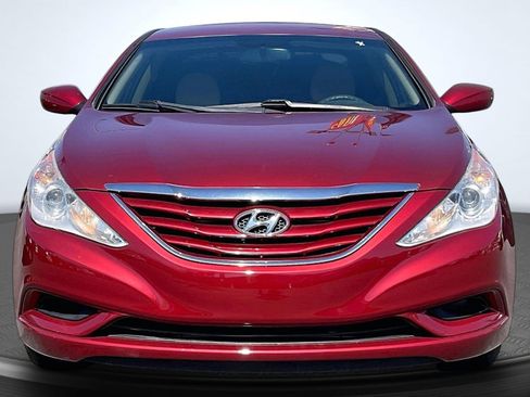 Used 2013 Hyundai Sonata GLS image 3