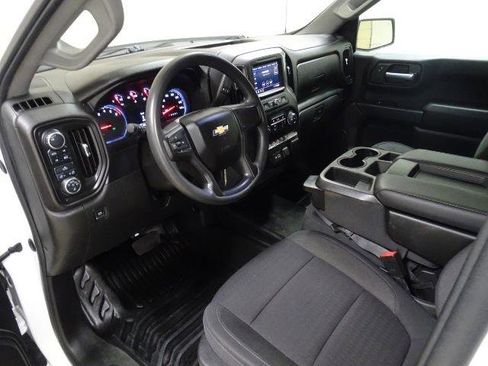 Used 2021 Chevrolet Silverado 1500 W/T w/ WT Value Package AWD/4WD image 19