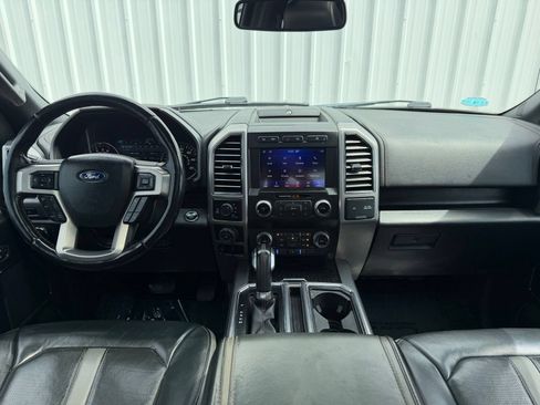Used 2019 Ford F150 Platinum w/ Equipment Group 701A Luxury AWD/4WD image 14