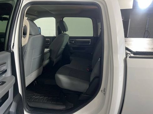 Used 2018 RAM 2500 SLT AWD/4WD image 25