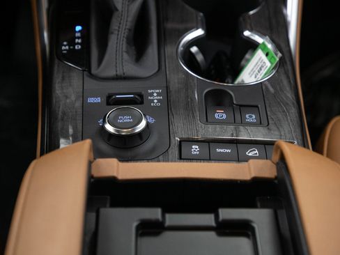 Used 2020 Toyota Highlander Platinum AWD/4WD image 22