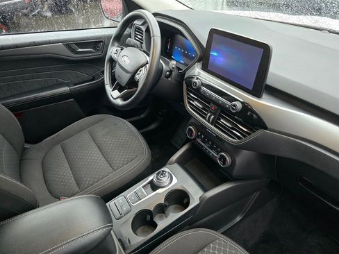 Used 2024 Ford Escape Active image 10