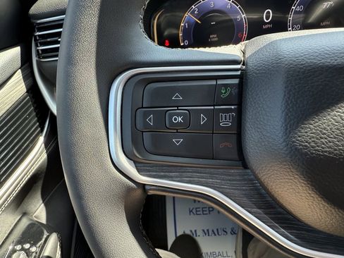 Used 2024 Jeep Wagoneer Series II image 19