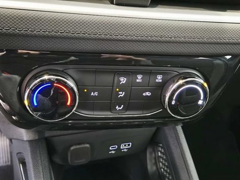 New 2026 Chevrolet TrailBlazer LT w/ Driver Confidence Package FWD image 19
