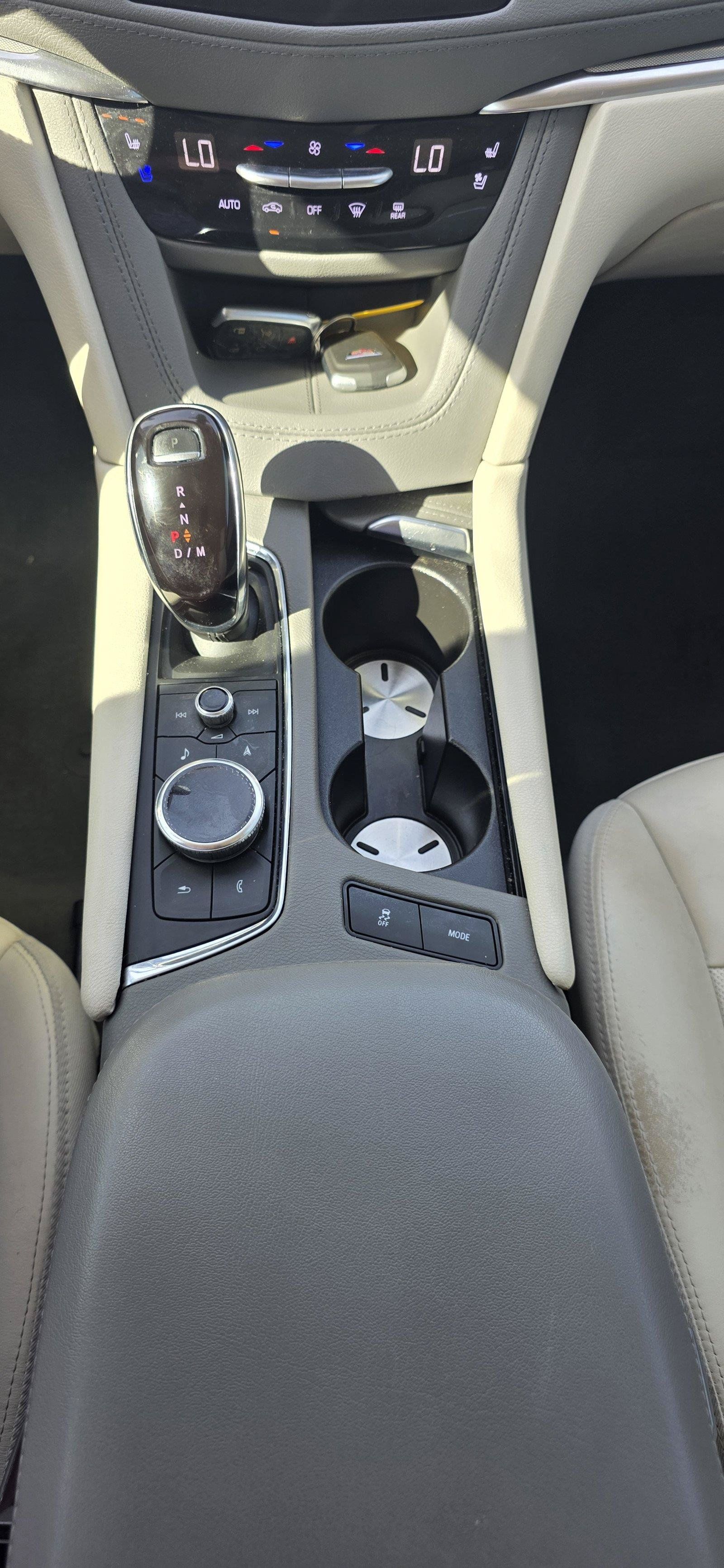 Used 2022 Cadillac XT5 Premium Luxury FWD image 18
