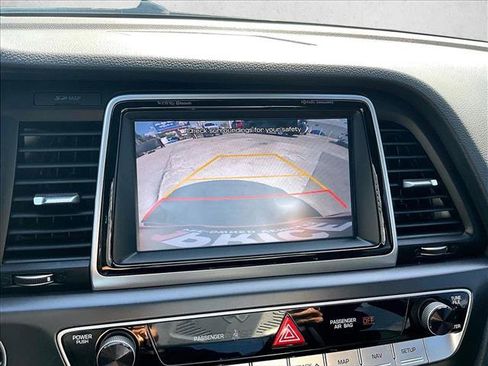 Used 2018 Hyundai Sonata Limited FWD image 23