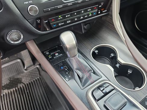 Used 2019 Lexus RX 350 AWD w/ Navigation Package image 19