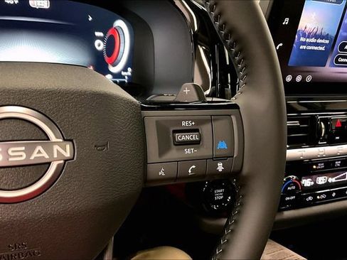 New 2026 Nissan Pathfinder Platinum w/ Lighting Package AWD/4WD image 24