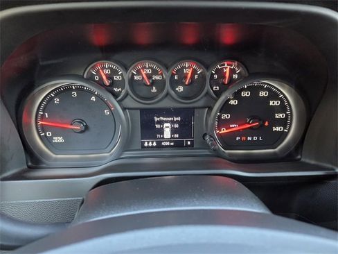 Used 2024 Chevrolet Silverado 2500 Custom w/ Custom Value Package image 36