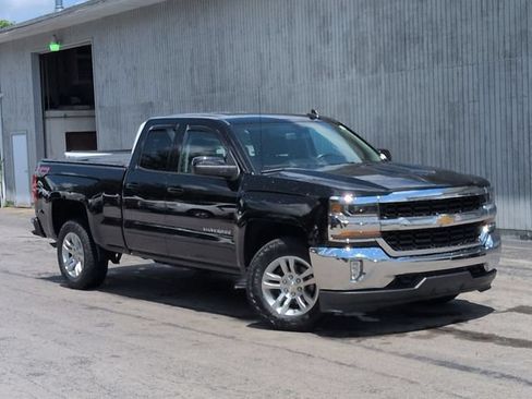 Used 2019 Chevrolet Silverado 1500 LT w/ All Star Edition AWD/4WD image 11