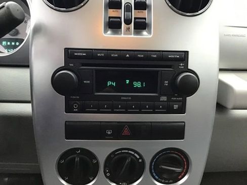 Used 2008 Chrysler PT Cruiser LX image 18