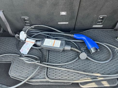 Used 2024 MAZDA CX-90 Plug-In Hybrid w/ Premium Plus image 33