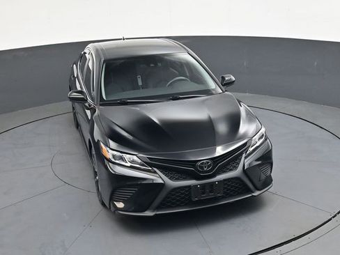Used 2020 Toyota Camry SE image 28