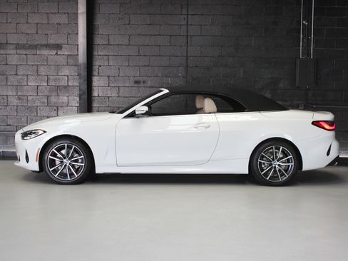 Used 2022 BMW 430i xDrive Convertible w/ Premium Package 2 image 3