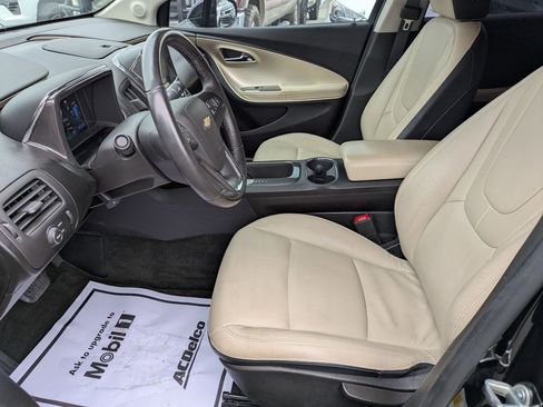 Used 2012 Chevrolet Volt Premium w/ Premium Trim Package image 10