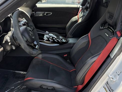 Used 2018 Mercedes-Benz AMG GT C image 19