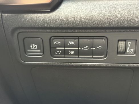 Used 2024 GMC Hummer EV 2X w/ Extreme Off-Road Package AWD/4WD image 28
