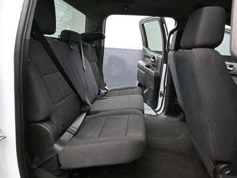 Used 2021 Chevrolet Silverado 1500 Custom RWD image 17