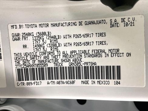 Certified 2022 Toyota Tacoma TRD Sport image 44