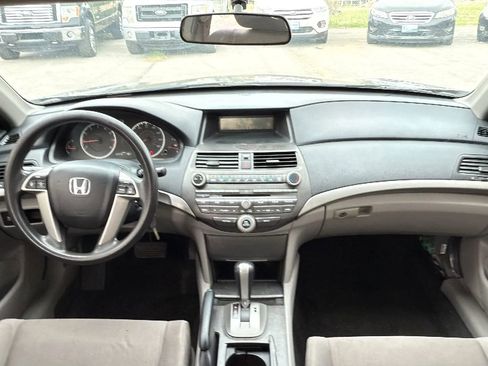 Used 2012 Honda Accord LX image 12