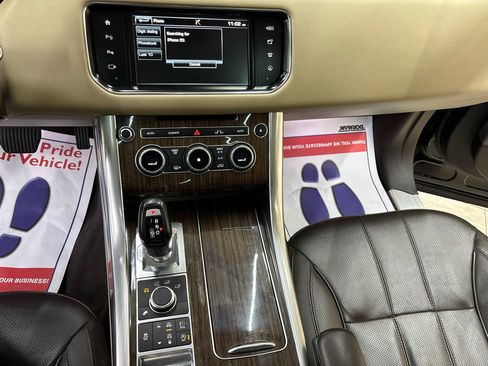Used 2016 Land Rover Range Rover Sport HSE image 36