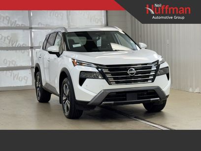 New 2025 Nissan Rogue SL