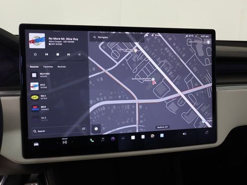 Used 2023 Tesla Model S Plaid AWD/4WD image 38