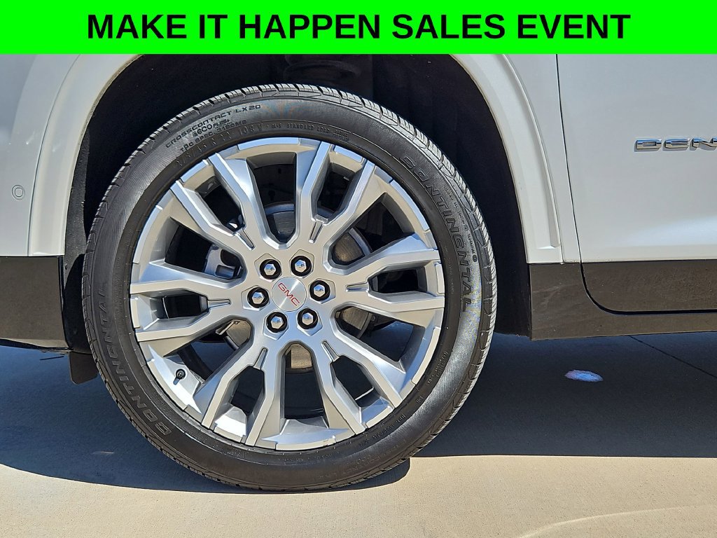 Used 2025 GMC Acadia Denali w/ Super Cruise Package FWD image 34