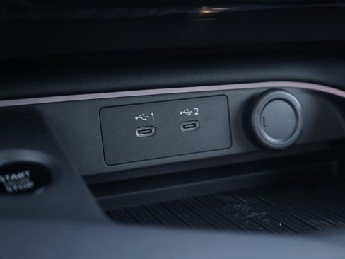 New 2026 Nissan Sentra SV w/ SV Convenience Package FWD image 17