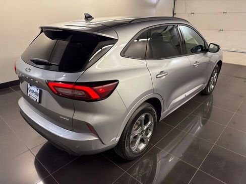 Certified 2024 Ford Escape ST-Line w/ Tech Pack #1 AWD/4WD image 6