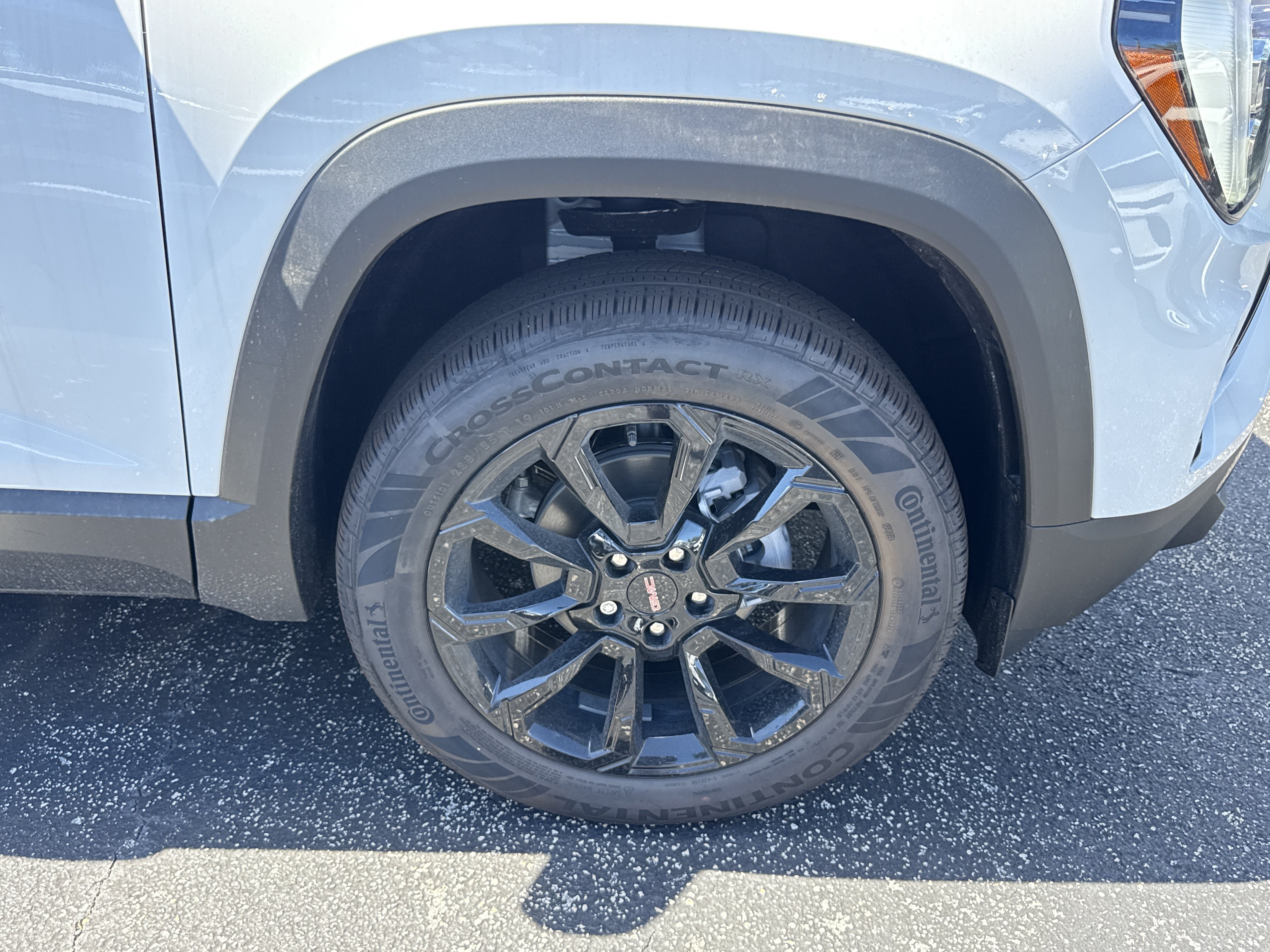 New 2027 GMC Terrain Elevation w/ Elevation Premium Package FWD image 4