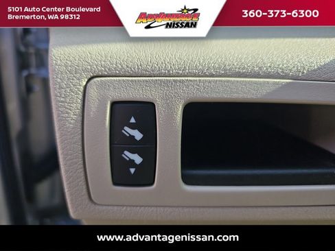 Used 2008 Jeep Grand Cherokee Limited w/ Quadra-Drive II 4X4 Group image 10