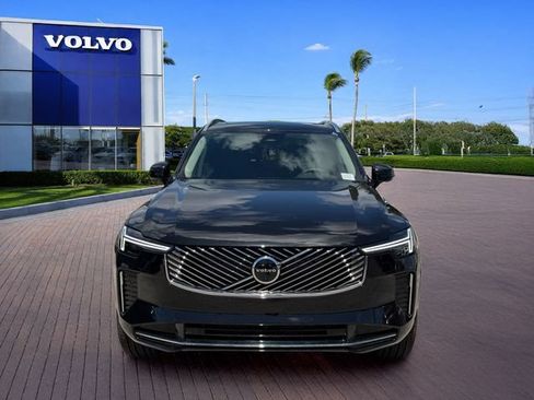 New 2026 Volvo XC90 B6 Plus w/ Protection Package Premier AWD/4WD image 2