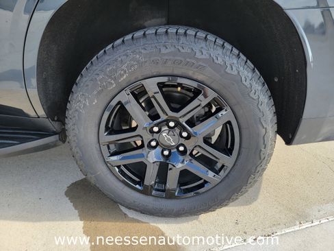 Used 2022 Chevrolet Tahoe LS w/ Driver Alert Package image 40