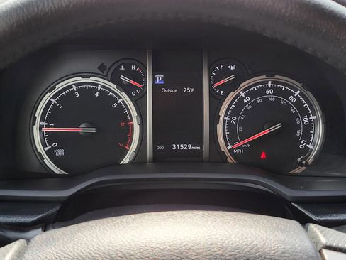 Used 2024 Toyota 4Runner TRD Off-Road image 33