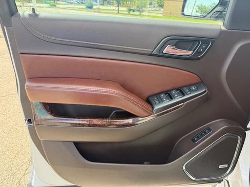Used 2016 Chevrolet Tahoe LTZ AWD/4WD image 20