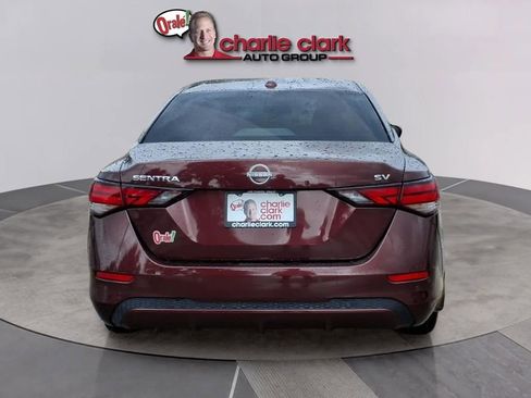 Used 2024 Nissan Sentra SV FWD image 4