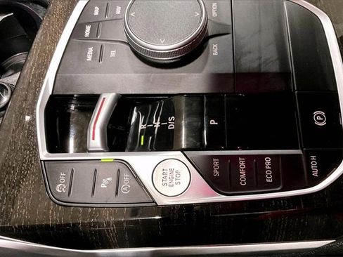 Used 2023 BMW 330i xDrive 330i xDrive w/ Premium Package image 31