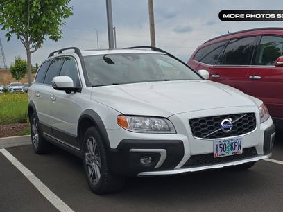 Used 2015 Volvo XC70 T5 Premier w/ Convenience Package
