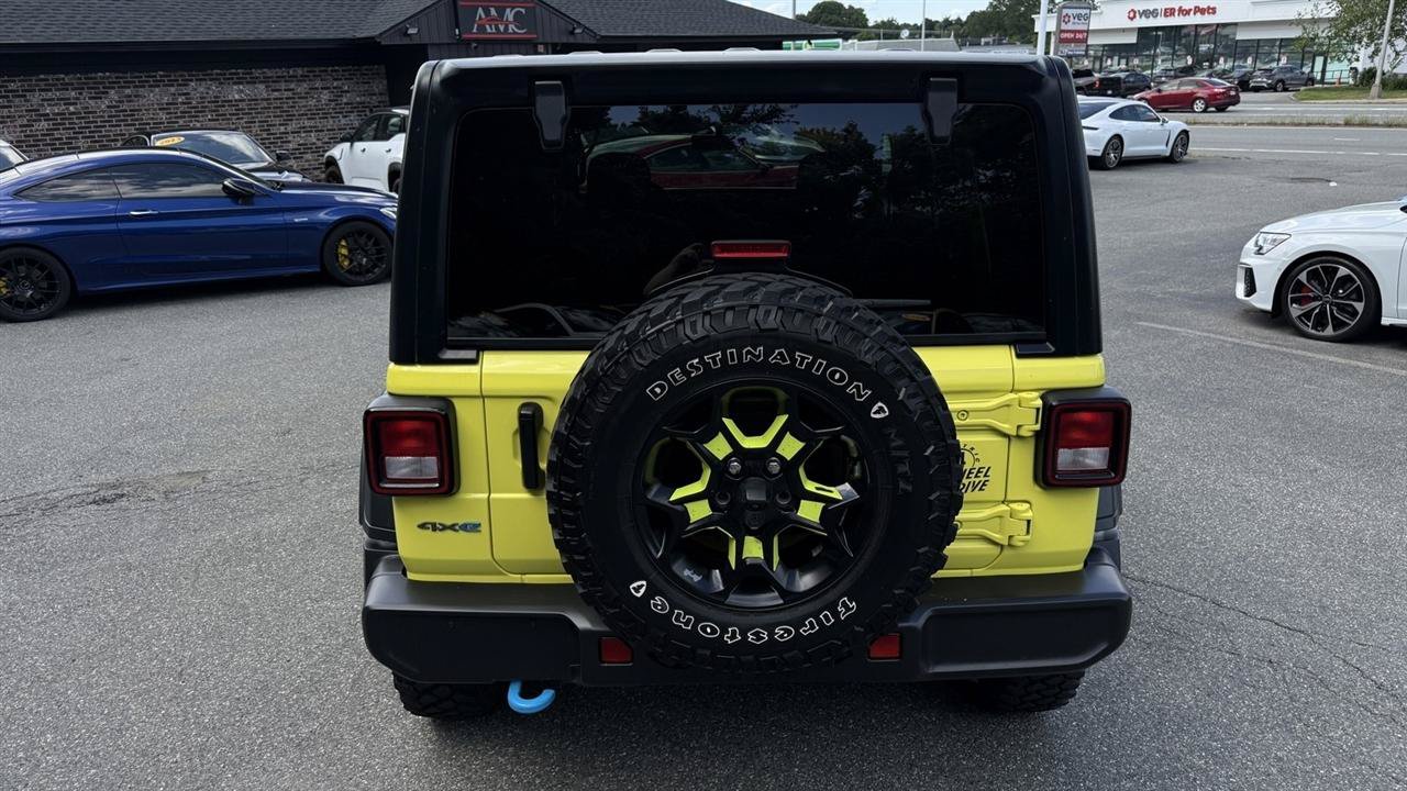 Used 2023 Jeep Wrangler Unlimited w/ 8.4" Radio Group AWD/4WD image 16