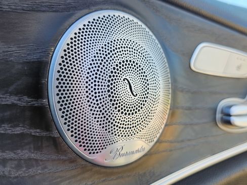 Used 2018 Mercedes-Benz E 300 w/ Premium 1 Package image 26