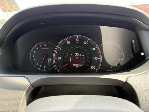 Used 2016 Honda Accord Touring image 12
