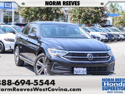 Used 2023 Volkswagen Jetta SE